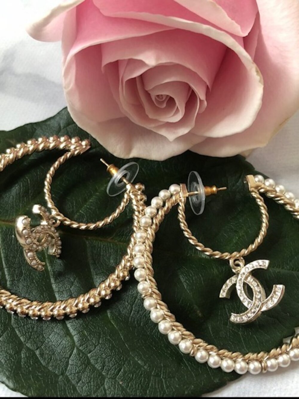 Chanel 2021 White Pearl Strass CC Dangle Hoop Earrings NIB